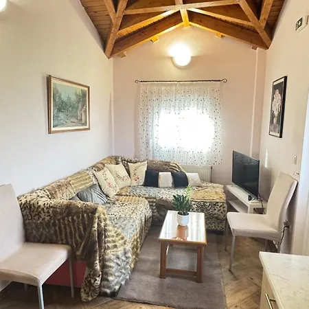 Appartement To Agnanti